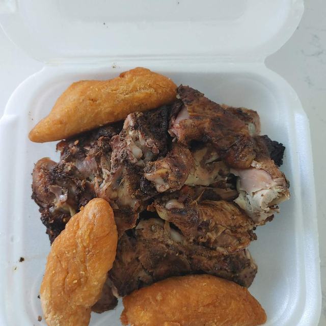 Jerk meat with fritters